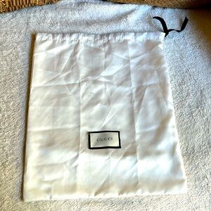 Gucci dust bag